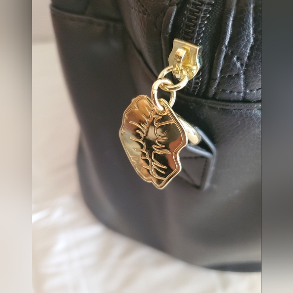 Quilted Kitty Faces Overnight Weekender Bag - Picture 5 of 6